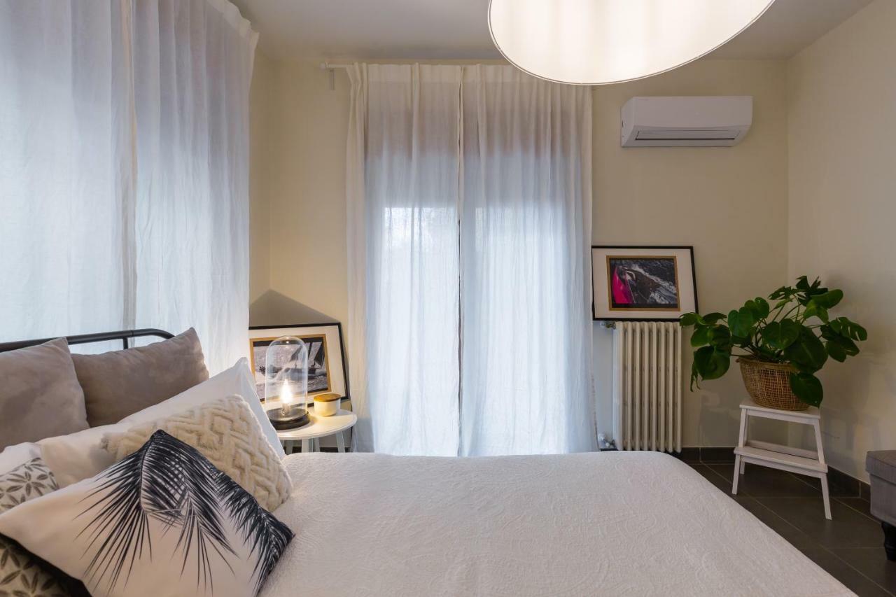 Starhost - Casa Del Capitano Apartment Salerno Bagian luar foto